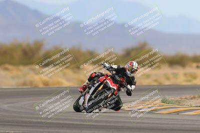 media/Jan-15-2023-SoCal Trackdays (Sun) [[c1237a034a]]/Turn 15 (1pm)/